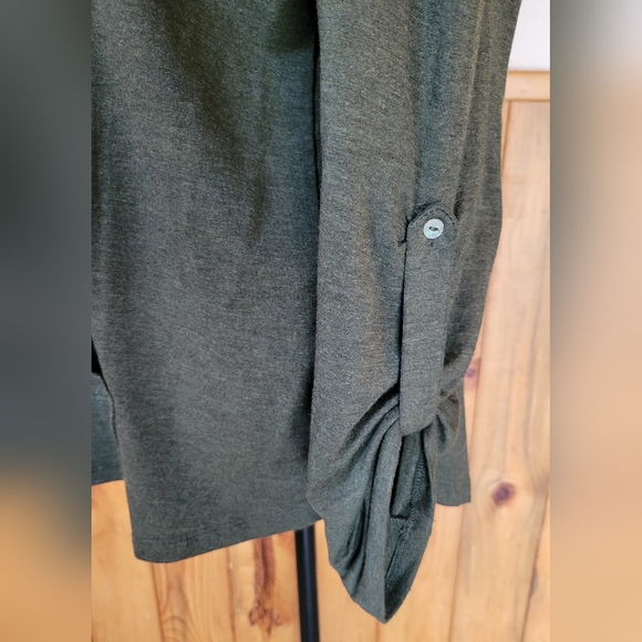 NWOT Market Spruce Hoodie - Picture 3 of 4